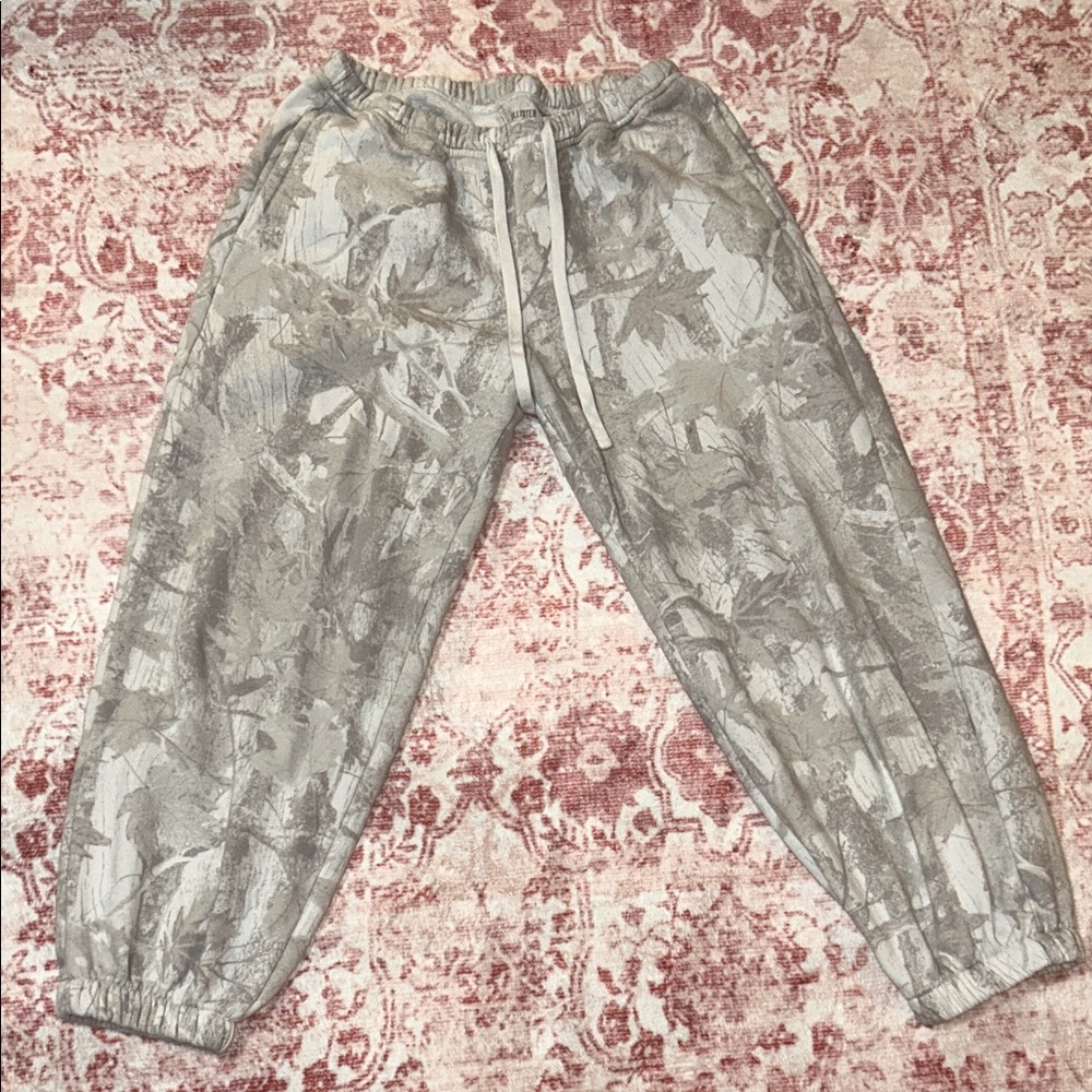 Hollister Camo Sweatpants